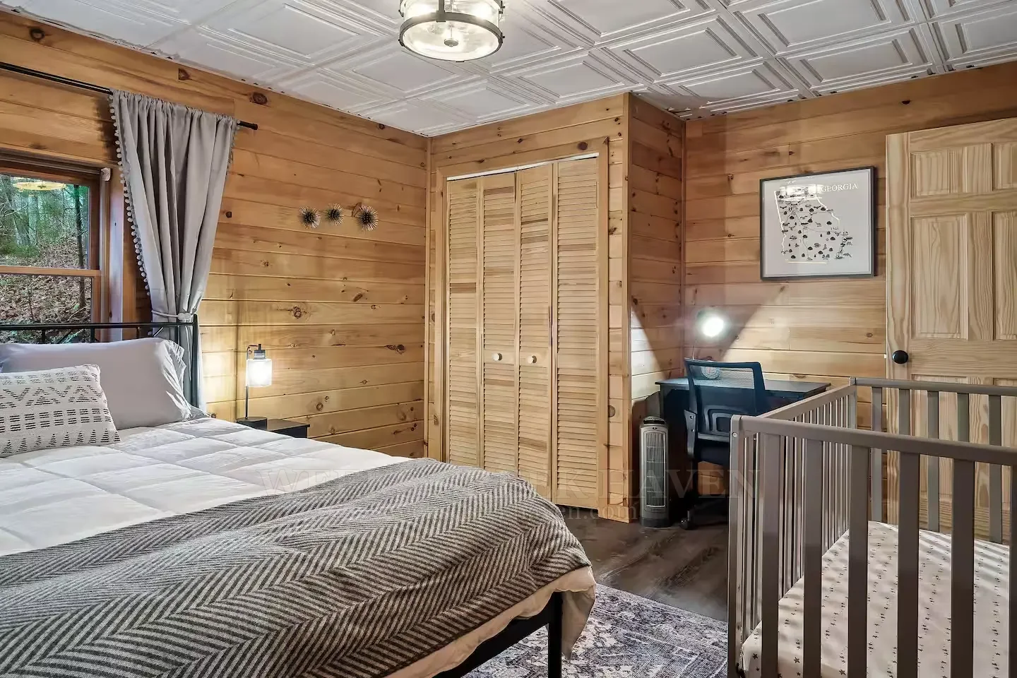 Ground-level bedroom and workspace